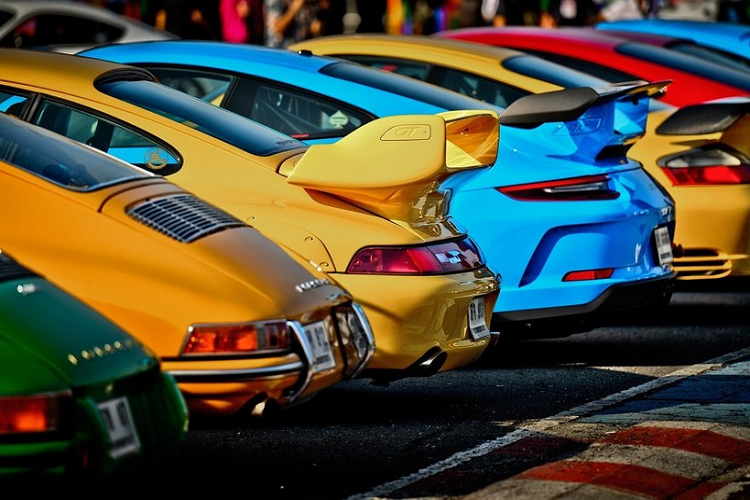 Ngoài Stuttgart (Đức) hay California (Mỹ), thủ đô Bangkok cũng là nơi tập trung của rất nhiều chiếc xe Porsche. Đó là một phần lý do vì sao thành phố này được chọn làm nơi tổ chức sự kiện Das Treffen lần thứ 7.