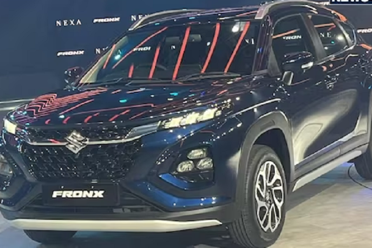 Hỗ trợ Apple CarPlay/Android Auto không dây, điều khiển bằng giọng nói với câu lệnh "Hi Suzuki", tính năng cập nhật phần mềm qua WiFi, hệ thống âm thanh Arkamys 6 loa, màn hình hiển thị thông tin kính lái HUD và sạc không dây.