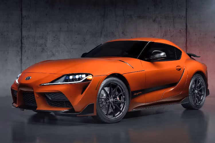 Toyota GR Supra ky niem 45 nam gioi han 450 xe mau cam