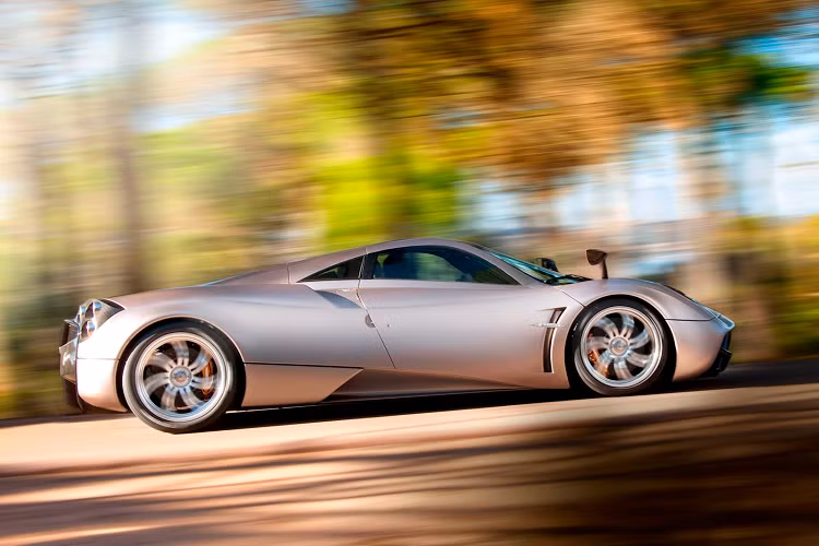 Tất cả các mẫu xe được trưng bày tại cuộc triển lãm này đều có vài trò đặc biệt trong lịch sử thương hiệu Pagani. Chúng bao gồm Zonda "La Nonna", Zonda S, Zonda S Roadster, Zonda F, Zonda F Roadster, Zonda Cinque, Zonda Cinque Roadster, Zonda R, Zonda Tricolore, Zonda Revolucion, Zonda 760, Zonda HP Barchetta, Zonda Revo Barchetta, Huayra BC, Huayra Roadster, Roadster BC, Huayra Imola, Huayra Tricolore, Huayra R và Huayra Condalunga Longtail đặc biệt.