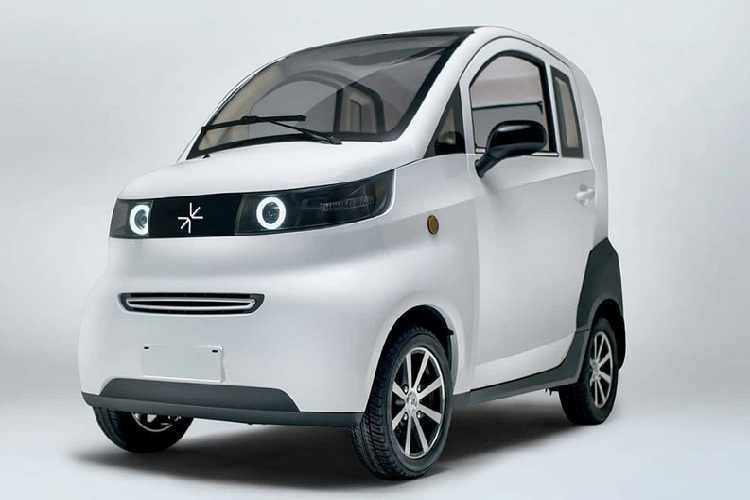 Trước khi đến Việt Nam và Anh quốc, mẫu ôtô điện này đã được bán ở một số thị trường trên thế giới như Hy Lạp, Colombia, Slovakia hay Nga.