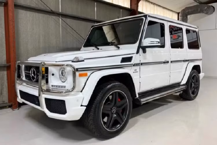 Ly do chu Mercedes-AMG G63 nay tu dau gia xe cua chinh minh?