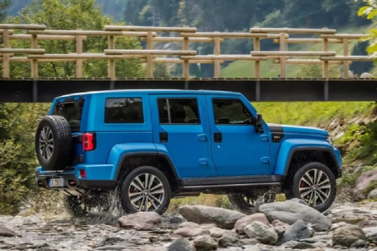 Mức giá xe Ickx K2 2023 bán ra lên đến 60.180 USD (khoảng hơn 1,4 tỷ đồng) tại Trung Quốc. Đây sẽ là một trong những đối thủ mới của Range Rover và Mercedes-Benz G-Class.