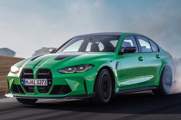 Hiện tại, BMW M3 và M4 có 2 phiên bản động cơ với công suất từ 480 mã lực đến 510 mã lực. Biến thể hiệu năng cao M4 CSL có công suất lên đến 551 mã lực. Thông số vận hành chính thức của M3 CS sẽ được công bố vào cuối tháng này.