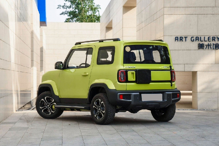 Nguồn cung cấp sức mạnh cho Baojun Yep ở Trung Quốc là mô-tơ điện nằm trên cầu sau, tạo ra công suất tối đa 68 mã lực và mô-men xoắn cực đại 140 Nm. Mô-tơ điện đi kèm cụm pin LFP 28,1 kWh, mang đến quãng đường di chuyển 303 km sau một lần sạc đầy pin, theo chu trình thử nghiệm tại Trung Quốc.