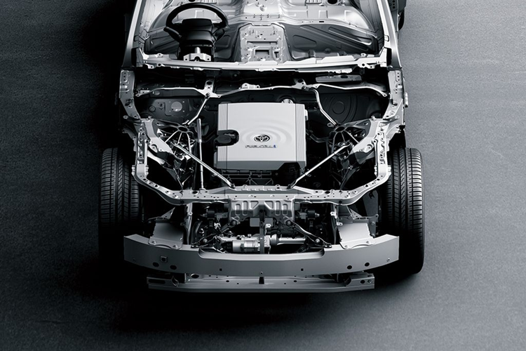 Với gói hỗ trợ lái xe mới nhất, mẫu xe sedan Toyota Mirai 2024 sẽ sở hữu hệ thống cảnh báo tiền va chạm, cũng như khả năng phát hiện người đi bộ và người đi xe đạp