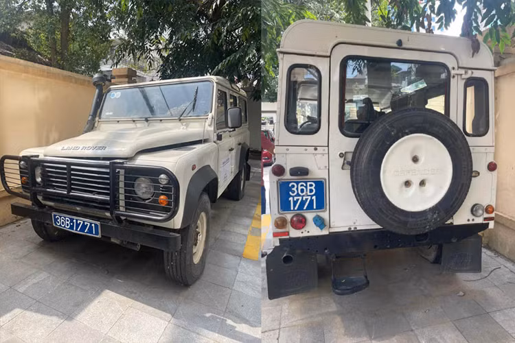 Land Rover cu bien xanh duoc dau gia len den 3 ty tai Thanh Hoa