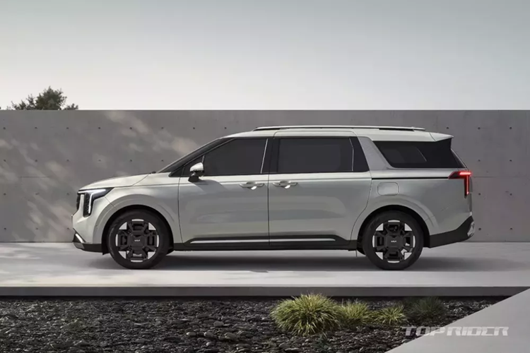 Đèn sương mù được đặt ở hai bên hốc gió trung tâm thay vì nằm ở hai góc đầu xe như trước. Vòng sang khu vực bên sườn, chúng ta sẽ bắt gặp bộ vành la-zăng mới. Ở bản cao cấp, xe dùng vành với thiết kế sơn bóng và phay xước, tương tự các mẫu ô tô Kia đời mới khác.