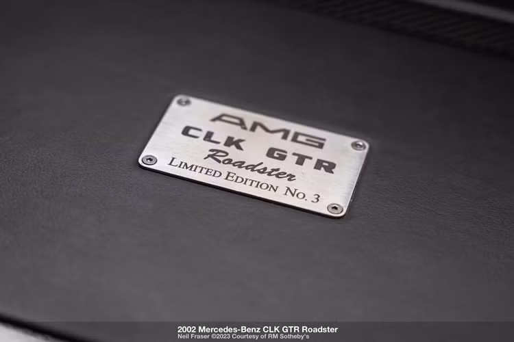 Năm 2015, chiếc xe tiếp tục được bán cho doanh nhân tại Vương quốc Anh. Bây giờ chiếc xe đã có mặt tại Las Vegas. Việc cầm lái chiếc siêu xe Mercedes CLK GTR Roadster thật sự rất tuyệt vời, tuy nhiên để giữ được con số odo cực thấp và chiếc xe nguyên vẹn như vậy là vô cùng hiếm có.