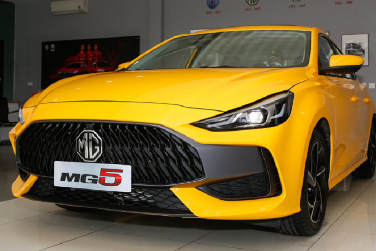 MG5 tại Việt Nam cho phiên bản 2022 vẫn đang được mở bán với giá từ 579 triệu đồng. Nhiều khả năng thế hệ mới của mẫu xe này cũng sẽ sớm cập bến Việt Nam trong tuong lai.