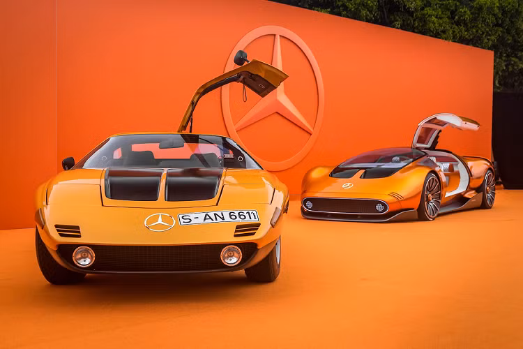 Chiếc xe cho thấy sự pha trộn hài hòa giữa các yếu tố của quá khứ và tương lai. "Mục tiêu của chúng tôi tại Mercedes-Benz không phải là tạo kiểu dáng - mục tiêu của chúng tôi là tạo ra các biểu tượng," Gorden Wagener, Giám đốc thiết kế của Tập đoàn Mercedes-Benz giải thích. 