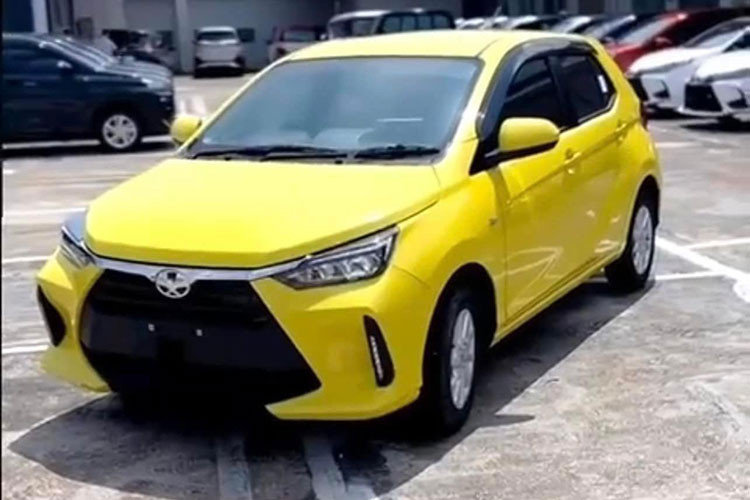 Trước đó, Toyota Wigo là mẫu xe thường có doanh số thấp nhất phân khúc do trang bị kém hấp dẫn so với các mẫu xe đồng hạng. Năm 2022, doanh số Wigo đạt 488 chiếc sau 7 tháng, sau đó bị tạm ngưng bán từ tháng 8 do không đáp ứng đủ điều kiện về khí thải.