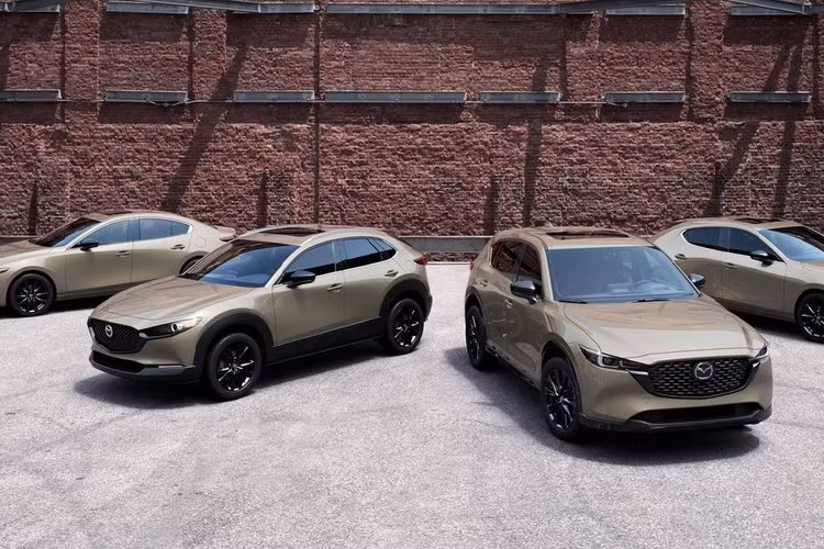 Chi tiet Mazda CX-5 Carbon Turbo 2023 mau son vang cat vua ra mat