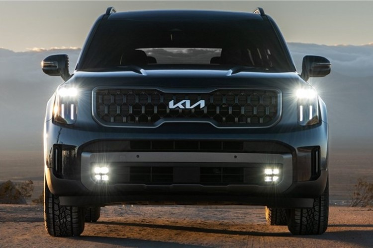 Kia Clavis 