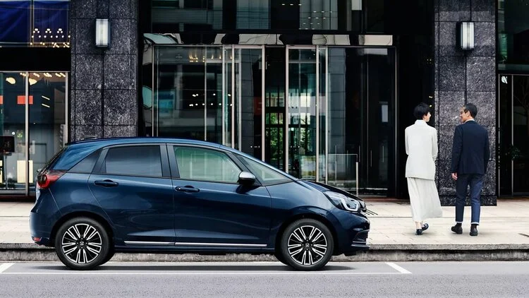 Nhat Ban ngung xuat khau oto da qua su dung sang Nga-Hinh-2