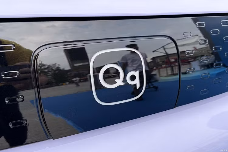 Điểm mạnh của mẫu xe điện cỡ nhỏ nhà Chery mới ra mắt chính là có một bản nâng cấp toàn diện của sản phẩm, không chỉ cải thiện về hình thức bên ngoài mà cấu hình sản phẩm cũng được nâng cấp, thời lượng pin và sức mạnh được tăng lên, các thuộc tính thực tế cũng được tăng thêm.