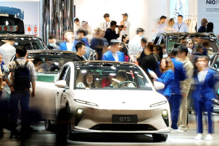 Không thể phủ nhận Trung Quốc có nhiều lợi thế để phát triển ngành công nghiệp xe điện như: vật liệu thô, quy trình xử lý và sản xuất pin. Nhưng hơn hết, các hãng ôtô của Trung Quốc có một điều khác biệt mà nhiều hãng xe lâu đời không có được.