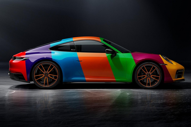 Với Porsche, BIMS 2023 không đơn thuần là triển lãm xe nữa mà đây còn là nơi để họ đặt nền móng đầu tiên cho 1 năm kỷ niệm rất đặc biệt của mình ở đất Thái.