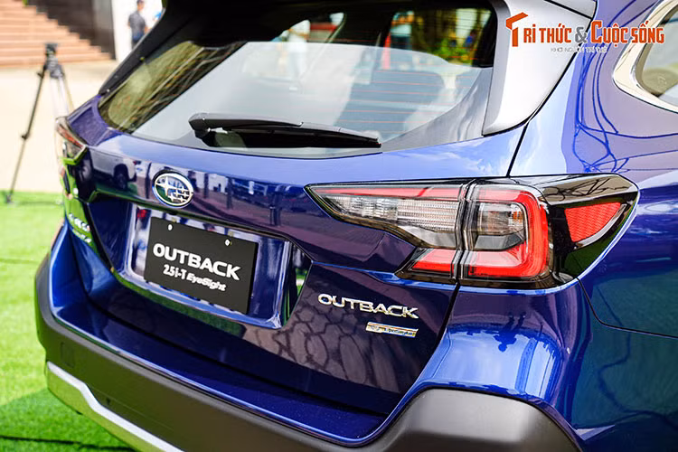Can canh Subaru Outback 2023 nang cap, gia hon 2 ty tai Viet Nam-Hinh-4