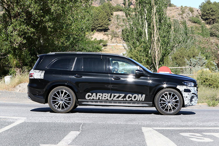 Mercedes-Benz GLS 2023 lo thiet ke, tan nhiet nhu Toyota Land Cruiser-Hinh-2