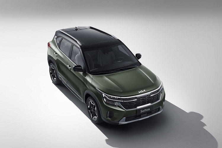 Theo kế hoạch, Kia Seltos 2023 sẽ chính thức được giới thiệu trong triển lãm Ô tô Thượng Hải diễn ra trong tháng này trước khi bán ra tại thị trường Trung Quốc vào nửa cuối năm nay. Hiện chưa có thông tin về thời điểm trình làng ở thị trường Việt Nam của mẫu SUV cỡ B này.
