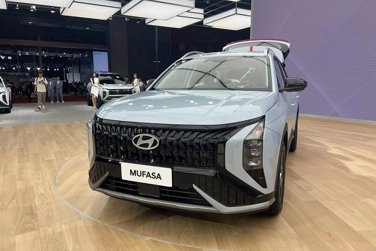 Hiện thời điểm bán ra thị trường Trung Quốc và giá xe Hyundai Mufasa 2024 vẫn chưa được công bố. Cũng chưa rõ ngoài Trung Quốc, mẫu SUV cỡ C này có được bán ở những thị trường khác hay không.