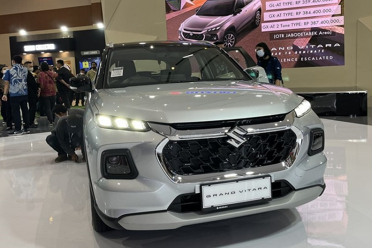 Theo hãng Suzuki, Grand Vitara sẽ được bán ở 60 thị trường trên toàn cầu, bao gồm cả khu vực Đông Nam Á. Hiện chưa rõ liệu hãng Suzuki có đưa mẫu SUV cỡ B này đến với thị trường Việt Nam hay không.