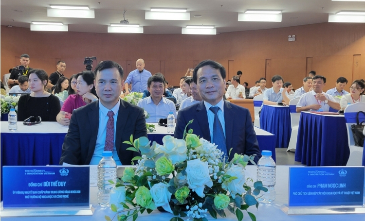 Chuyen doi so, chuyen doi xanh cho phat trien ben vung-Hinh-2