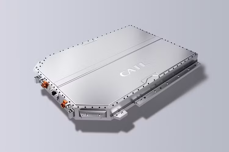 Trước đó, vào ngày 26/5 một người dùng ở Trung Quốc đã đăng lên trang mạng xã hội Weibo một video đánh giá dung lượng pin thực tế của Zeekr 001 WE và chiếc hatchback đã cho thấy một kết quả bất ngờ.