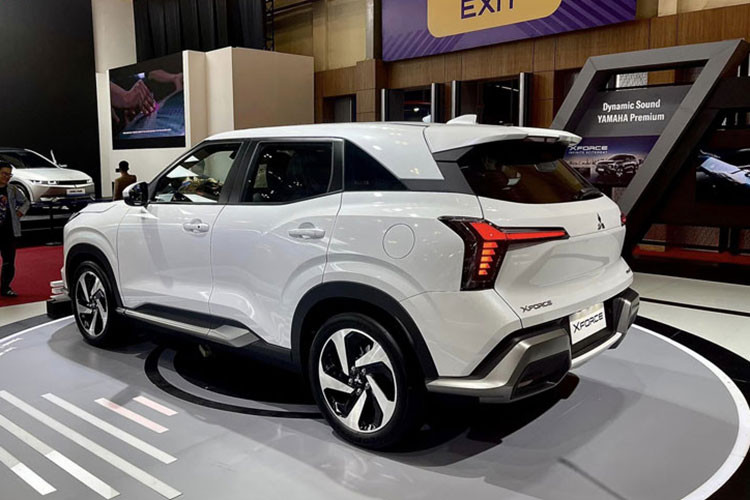 Theo công bố của Mitsubishi, trong thời gian diễn ra triển lãm, đã có khoảng 3.700 người đặt mua xe của hãng. Trong số đó, có 1.100 đơn đặt hàng mua xe Mitsubishi Xforce, tương đương 30%. "Xforce chiếm tỷ lệ đặt cọc cao nhất, khoảng 30% trong kết quả tổng cộng mà chúng tôi đạt được tại triển lãm GIIAS 2023. 90% người đặt cọc mua mẫu xe này đều chọn bản Ultimate", ông Atsushi Kurita, Giám đốc của Mitsubishi Indonesia, cho biết vào hôm 22/8 vừa qua.