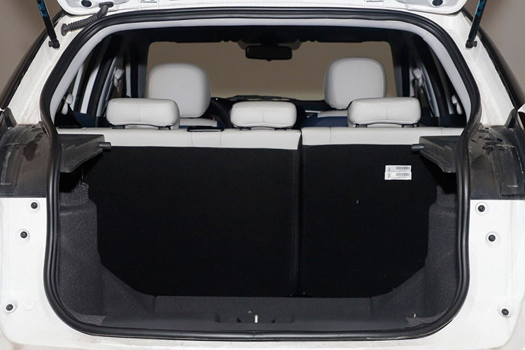 iện thông tin về động cơ của OMODA 3 vẫn chưa được công bố. Tuy nhiên, sẽ không ngạc nhiên nếu mẫu SUV hạng A này sẽ dùng động cơ giống Chery Tiggo 3x.