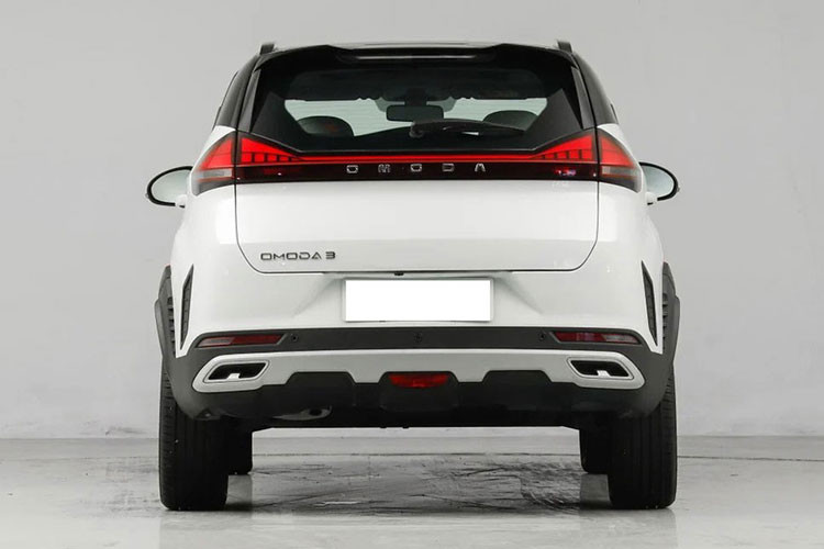 Hiện chưa rõ thời điểm ra mắt và mức giá xe OMODA 3 2023. Trong khi đó, Chery Tiggo 3x 2023 có giá dao động từ 59.900 - 74.900 Nhân dân tệ (khoảng 201 - 251 triệu đồng) tại Trung Quốc.