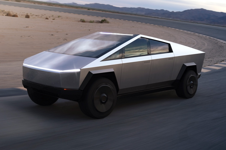 Lại nói đến chi phí sản xuất. Vì Tesla là hãng duy nhất sử dụng thép không gỉ cho thân vỏ của xe nên không thể tiết kiệm chi phí do quy mô sản xuất. Đây rõ ràng là một trở ngại cho Tesla khi đưa Cybertruck lên dây chuyền sản xuất đại trà.