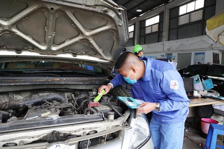 Oto chua nop phat khong duoc cap tem kiem dinh thoi han 15 ngay-Hinh-2