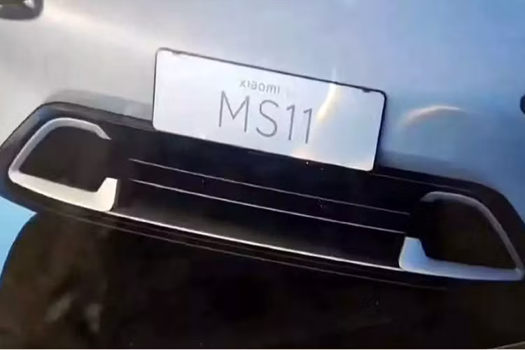 Mẫu xe này được cho sử dụng công nghệ 800V, trong khi hệ thống truyền động của nó có thể tạo ra 354 mã lực. Mẫu xe ôtô điện đầu tiên của Xiaomi sẽ có giá dao động từ 100.000 đến 300.000 yuan (15.300 USD đến 45.900 USD). Đối thủ chính của Xiaomi trong tương lai có thể kể đến Afeela, một thương hiệu dưới sự hợp tác của Honda và Sony.