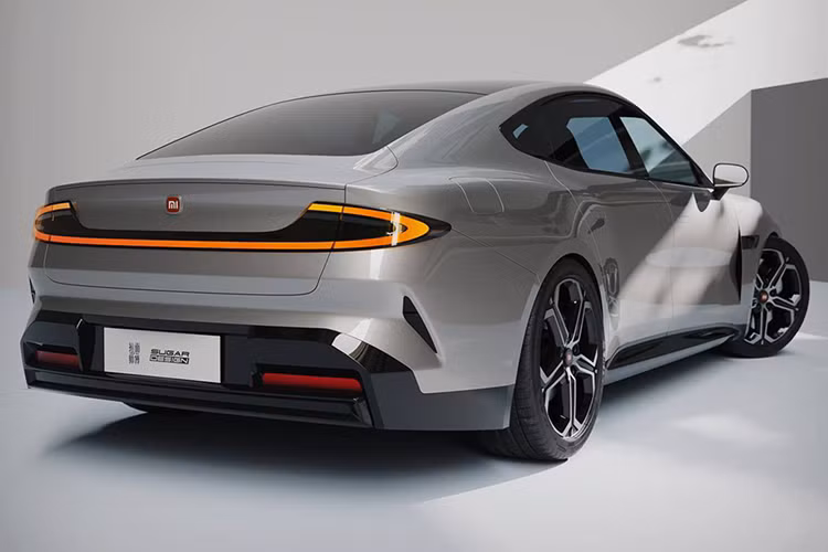 Về sức mạnh, xe điện Xiaomi SU7 2024 mới được trang bị pin lithium ternary CATL với công suất động cơ trước và sau là 220 kW/275 kW. Ngoài ra còn có phiên bản lithium iron phosphate của Verdi được trang bị một động cơ duy nhất có công suất 220 kW.