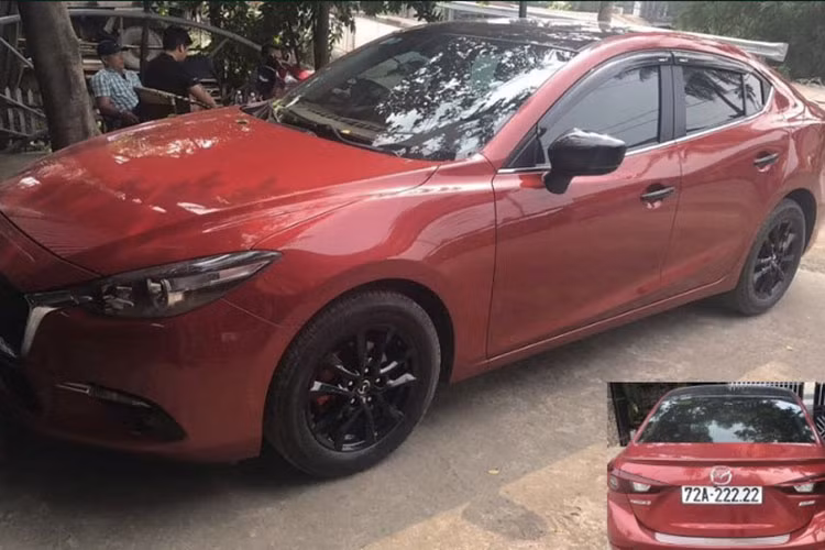Mới đây, một chiếc Mazda3 đời 2017 bất ngờ được rao bán trên mạng xã hội với mức giá “không tưởng”, gây xôn xao cộng đồng mạng. Cụ thể, theo chia sẻ người bán chiếc Mazda3 này đã chạy được quãng đường khoảng 78.000 km.
