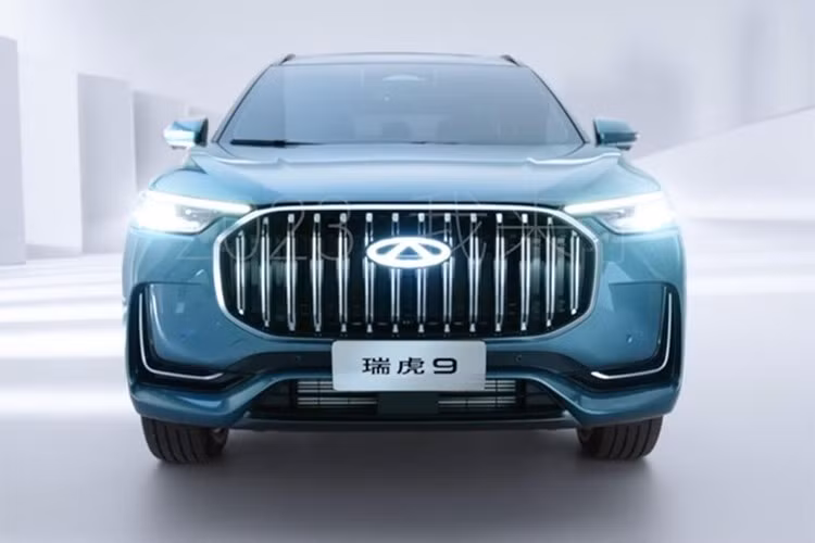 Phong cách tạo kiểu của các sản phẩm trên có những đặc điểm riêng và chúng cũng được sinh ra với mục tiêu chính là tối ưu chi phí nhất giúp giá bán rẻ. Đáng chú ý hơn, một số sản phẩm thậm chí còn hạ thấp giá trị nhằm mục đích phá vỡ thị trường SUV cỡ nhỏ, đây sẽ trở thành một chiêu bài mà Tiggo 9 phải lưu ý khi cạnh tranh thị trường.