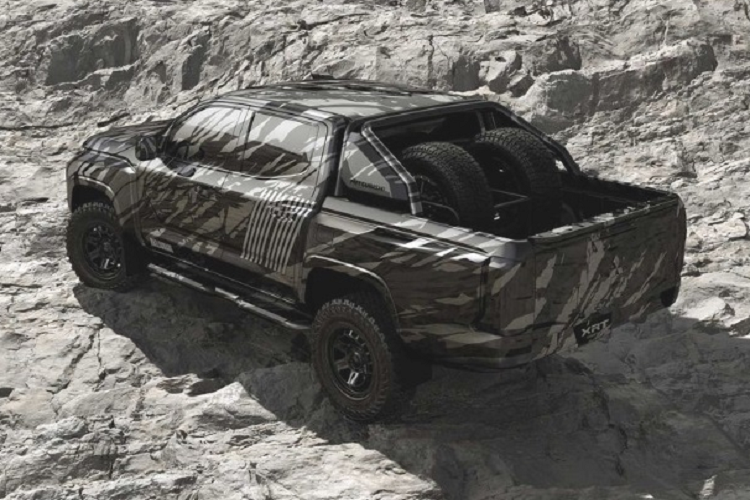 Hiện tại, thông số kỹ thuật của Mitsubishi Triton thế hệ mới và bản concept XTR vẫn chưa được hãng tiết lộ. Tuy nhiên, theo một số nguồn tin, Mitsubishi Triton 2024 mới sẽ được trang bị động cơ diesel có mã 4N16 với 4 xi-lanh, DOHC, 16 van, tăng áp, dung tích 2.4L.