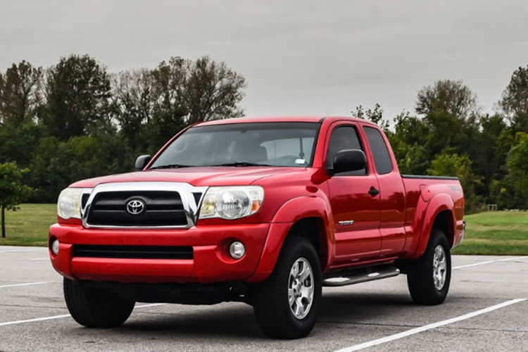 Có lẽ chính bởi giá thành hợp lý, tiện ích đủ dùng và khả năng tiết kiệm nhiên liệu do dùng hệ truyền động hybrid đã giúp mẫu xe này “chiều lòng” được nhiều người dùng ở Mỹ. Toyota Highlander là mẫu xe xếp thứ 2 trong bảng xếp hạng những xe được chủ đầu giữ lại lâu nhất.