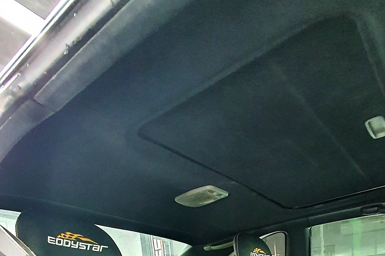 Đáng chú ý, các dân chơi xe JDM từng tuyên bố không bán rẻ đam mê cũng đã thanh lý nhiều xe giá đắt cho ông Đặng Lê Nguyên Vũ, vì thế, không rõ "cao nhân" nào đã chốt đơn Nissan Skyline R33, có khi lại là người quen. 