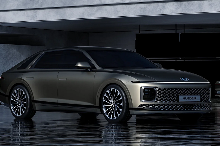 Chi tiết các giải thuộc Xe của năm Hàn Quốc 2023:Xe của năm Hàn Quốc: Hyundai Grandeur Hybrid. Sedan động cơ đốt trong của năm: Hyundai Grandeur. SUV động cơ đốt trong của năm: Ssangyong Torres. Crossover động cơ đốt trong của năm Volvo V60 Cross Country. Sedan hybrid của năm: Hyundai Grandeur Hybrid.