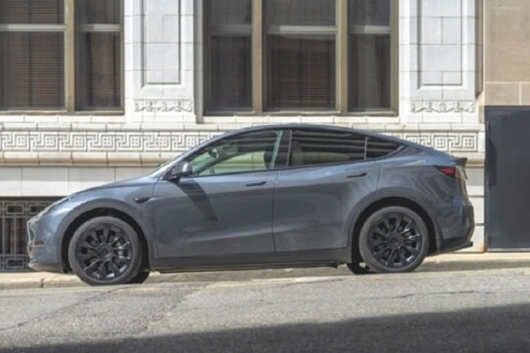 Động thái giảm giá xe Tesla thời điểm đó đã khiến cho các khách hàng tại Trung Quốc khá hài lòng, tuy nhiên đến nay thì đã khác.