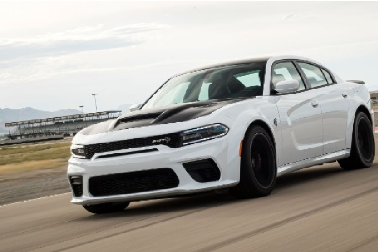 Chỉ số độ tin cậy của ôtô được đánh giá là PP100 (số lượng vấn đề trên 100 xe). Đáng chú ý, hãng xe Mỹ - Dogde là hãng đứng đầu danh sách xe đáng tin cậy nhất 2023, xếp sau đó lần lượt là RAM và Alfa Romeo. Đây là ba hãng xe thường “đội sổ”, xếp cuối bảng trong những năm trước.