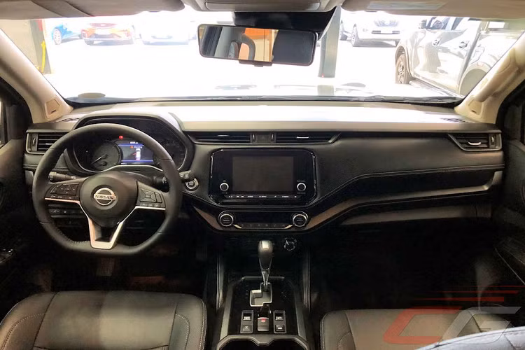 Ở thị trường Philippines, Terra là mẫu xe khá được ưa chuộng. Thậm chí, đây còn là mẫu xe bán chạy thứ hai của thương hiệu Nissan ở thị trường Philippines, chỉ sau Navara. Trong 6 tháng đầu năm nay, người tiêu dùng Philippines đã mua tổng cộng 2.322 chiếc Nissan Terra, tương đương thị phần 12,6% trong phân khúc SUV 7 chỗ. Đồng thời, Terra chiếm 17,6% trong tổng doanh số của Nissan ở Philippines.