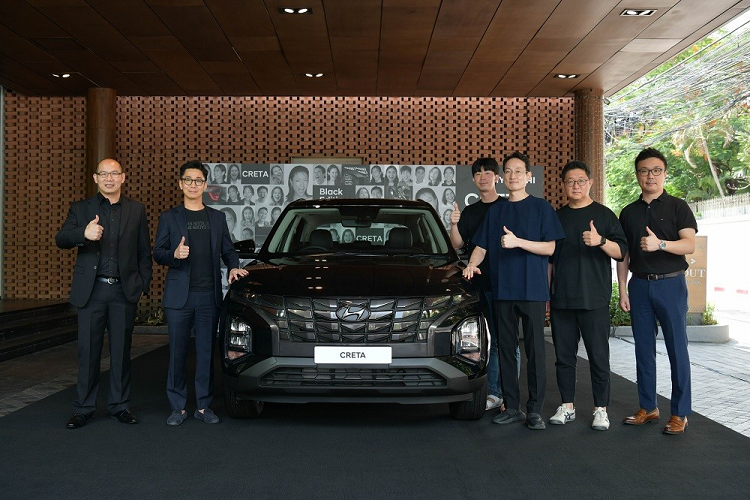 Ngày 5/7/2023 vừa qua, hãng Hyundai đã chính thức vén màn phiên bản 2023 của dòng xe Creta ở thị trường Thái Lan. Điểm nhấn của Hyundai Creta 2023 mới ở thị trường Đông Nam Á này chính là phiên bản giới hạn số lượng mới mang tên Black Edition.