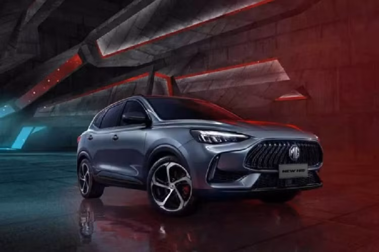  MG HS 2023 Theo thông tin từ tư vấn bán hàng, MG HS 2023 nhập khẩu Thái Lan sẽ chính thức ra mắt tại Việt Nam vào tháng 10 này. Trước đó, mẫu xe này từng nhiều lần lỡ hẹn với khách hàng Việt khi được ấn định ra mắt hồi tháng 7.