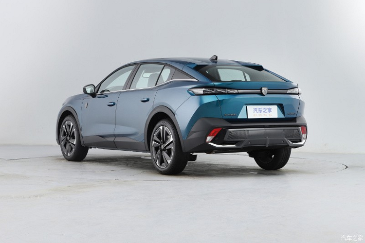 Ngoài ra, khách hàng Trung Quốc khi mua xe được quà tặng tài chính bao gồm khoản thanh toán thấp 30% và 24 tháng trả góp 0% lãi suất, tiếp theo là quy đổi quỹ giá trị gia tăng 5.000 nhân dân tệ. Chủ xe Peugeot có thể hưởng thêm 3.000 nhân dân tệ/quỹ giá trị gia tăng quy đổi.