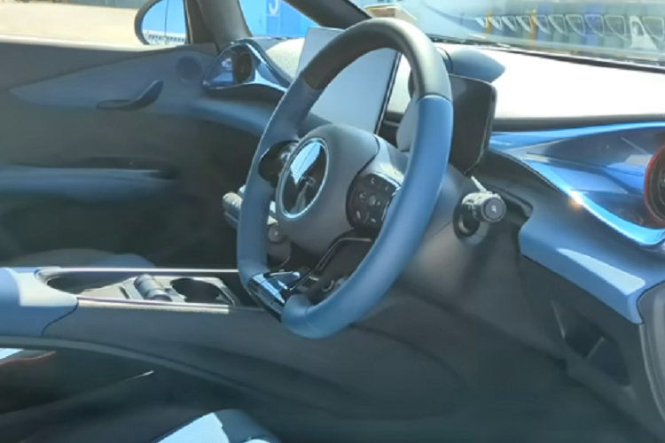 Ngoài ra, nhà sản xuất ôtô có trụ sở tại Thâm Quyến đã xuất khẩu 28.039 xe điện trong tháng 9, đánh dấu tháng tăng trưởng thứ tư liên tiếp. Vào tháng 6, công ty đã xuất xưởng khoảng 10 nghìn ôtô, 18 nghìn ôtô vào tháng 7 và 25 nghìn ôtô vào tháng 8.