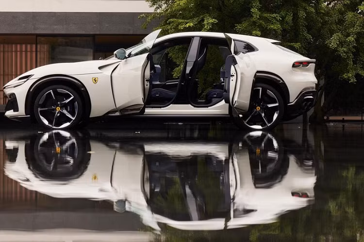 Trong đó, Trung Quốc chỉ là thị trường thứ 3 có sức mua ấn tượng, xếp sau Châu Âu, Trung Đông và châu Phi cũng như châu Mỹ, điều này xảy ra khi năm 2022, đất nước châu Á vẫn thực hiện nghiêm chính sách Zero-Covid-19, ảnh hưởng nhiều đến các đại lý bán xe.